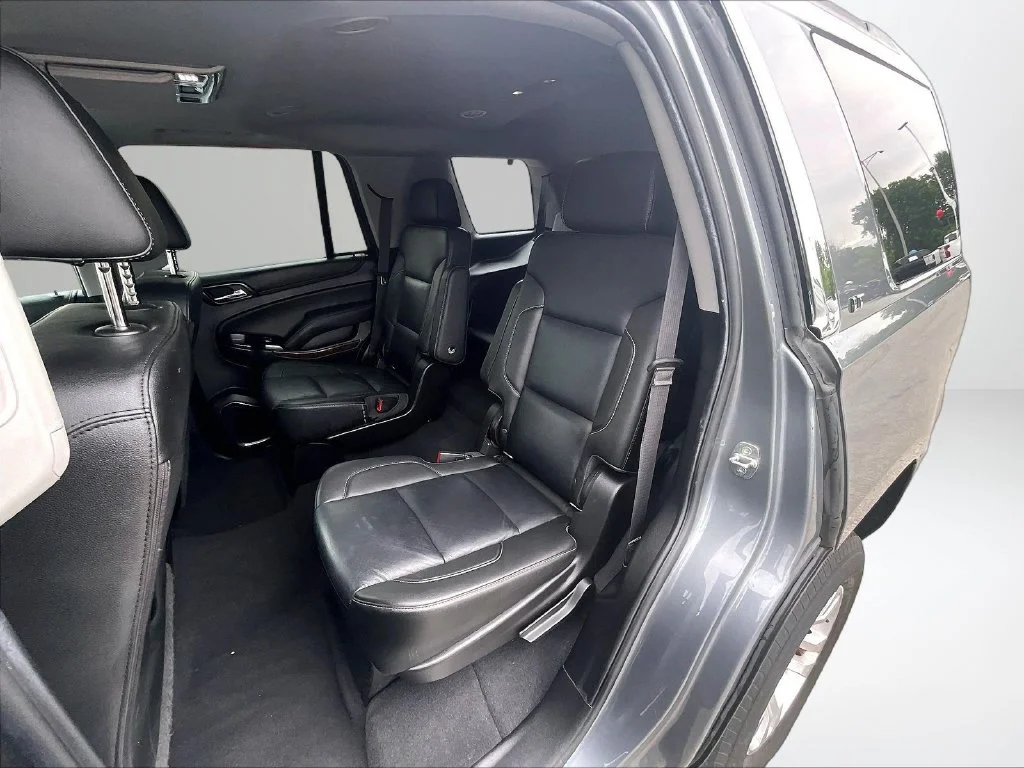 Used 2019 Gray Chevrolet LT image 26