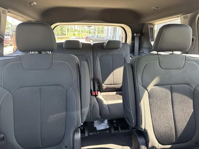 New 2026 White Jeep Laredo X image 11