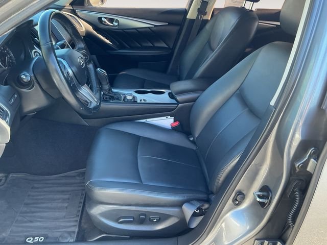 Used 2019 Gray INFINITI 3.0t LUXE image 10