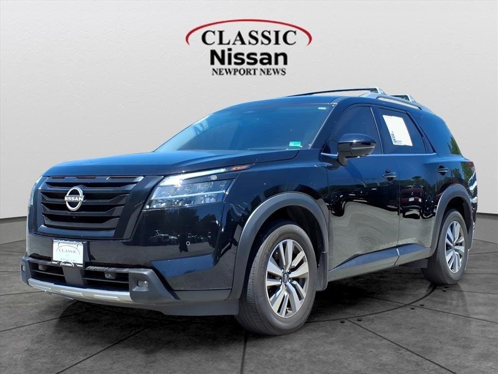 Used 2023 Super Black Nissan SL image 1