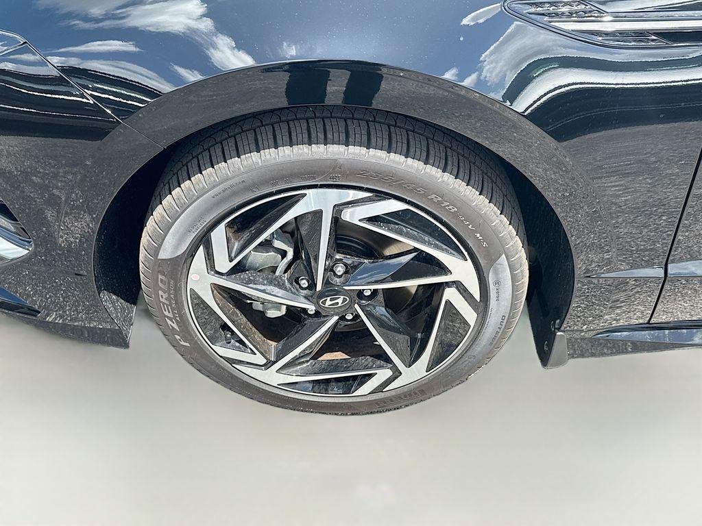 New 2026 Abyss Black Hyundai SEL Sport image 23