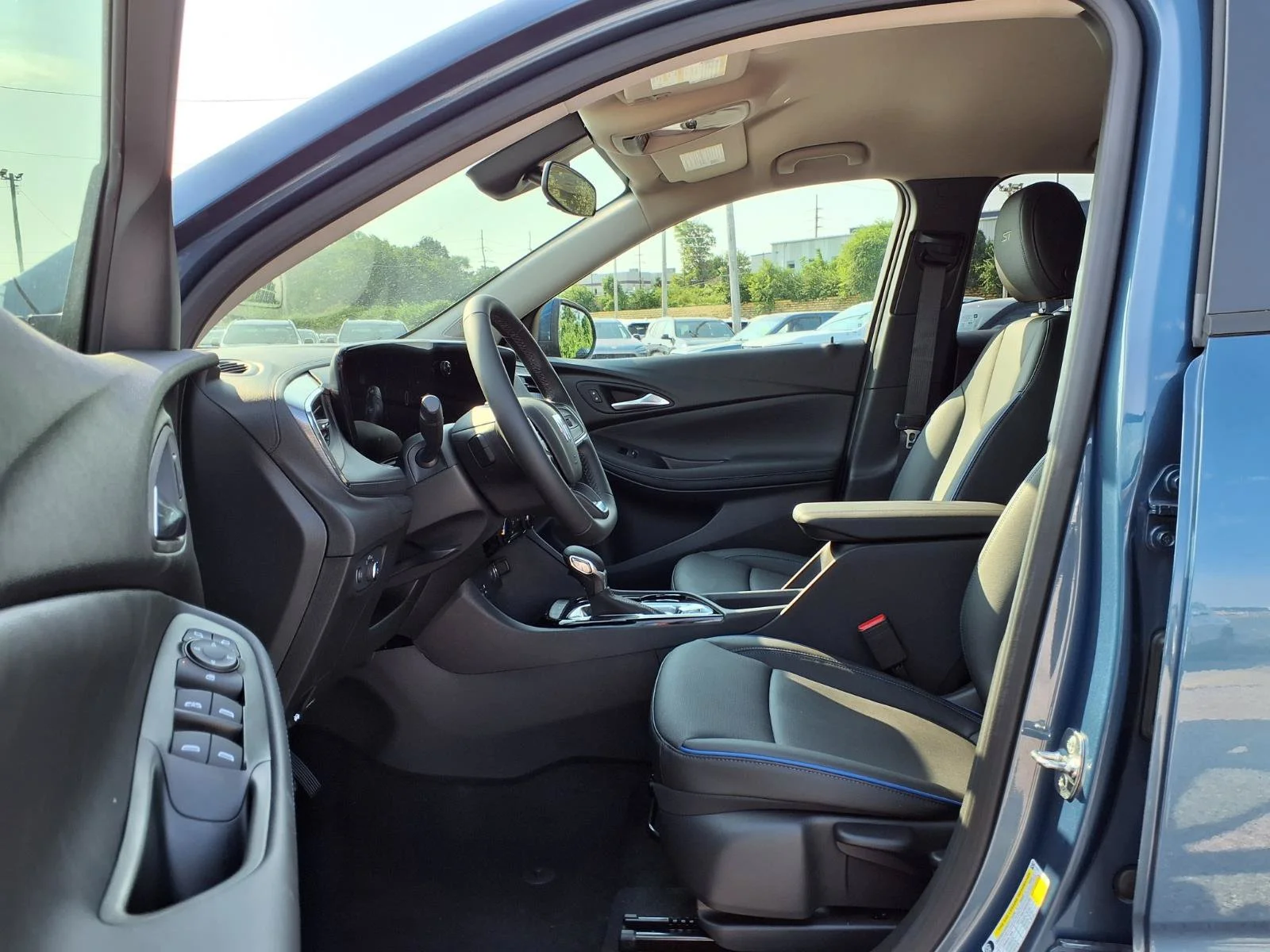 2026 Buick Encore GX Sport Touring - Photo 16