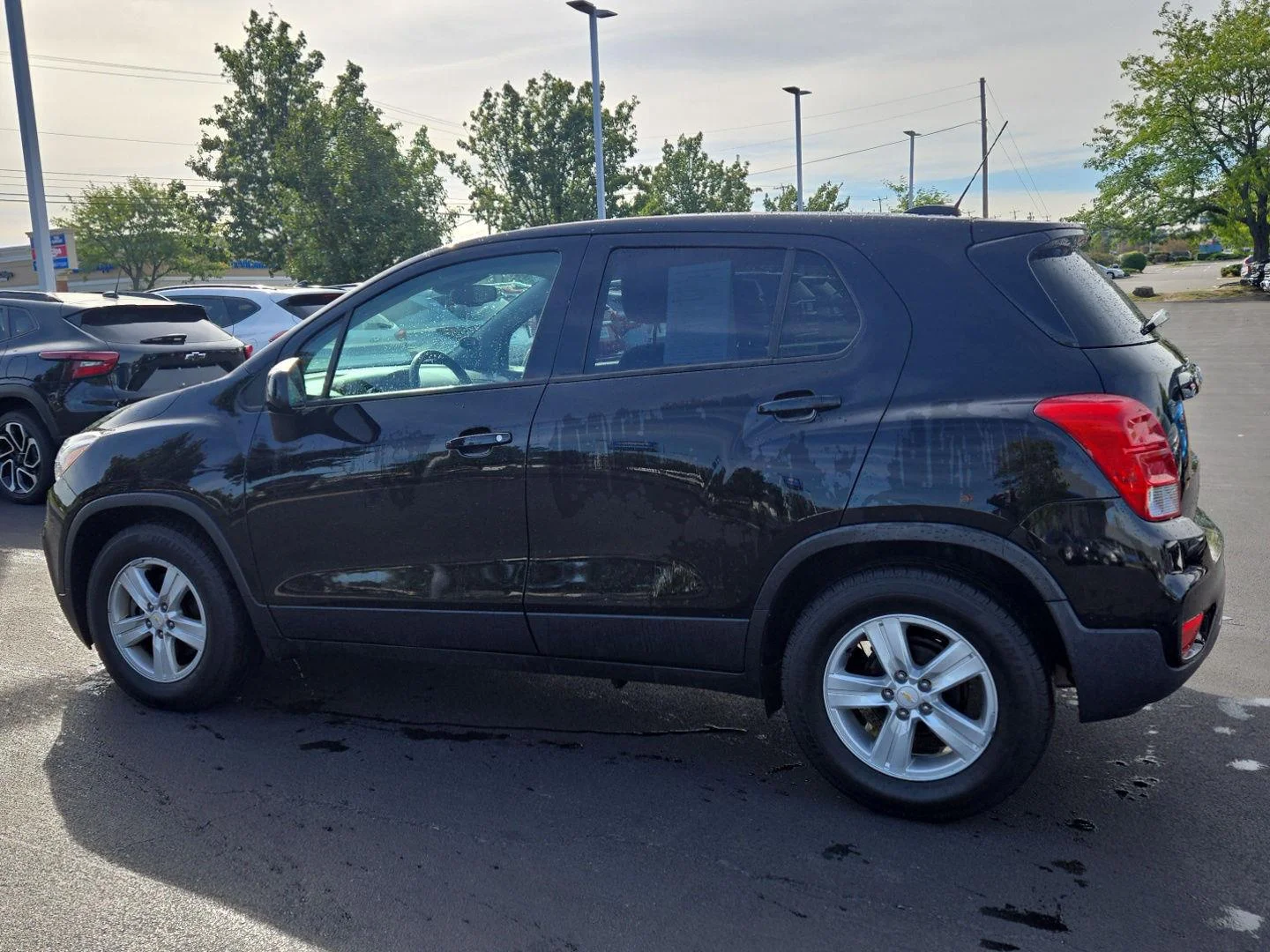 Used 2020 Mosaic Black Metallic Chevrolet LS image 4