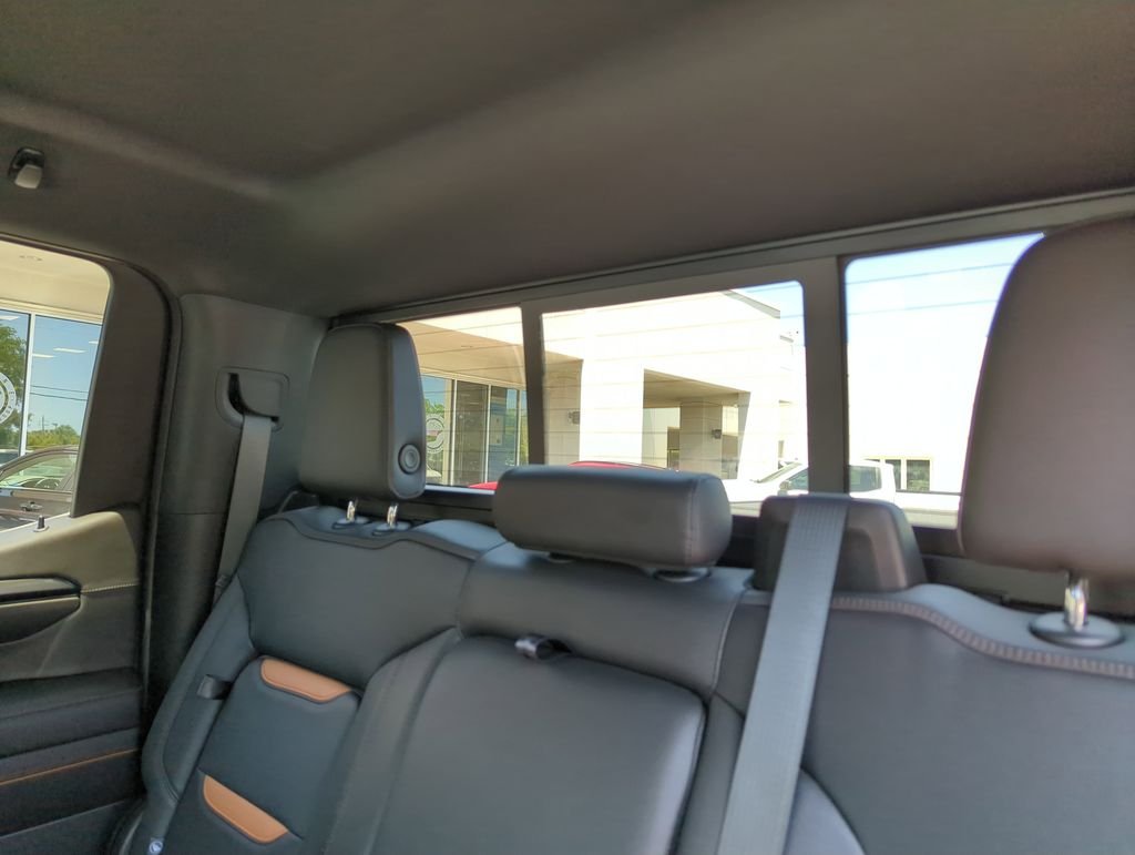 Used 2022 Blue GMC AT4 image 30
