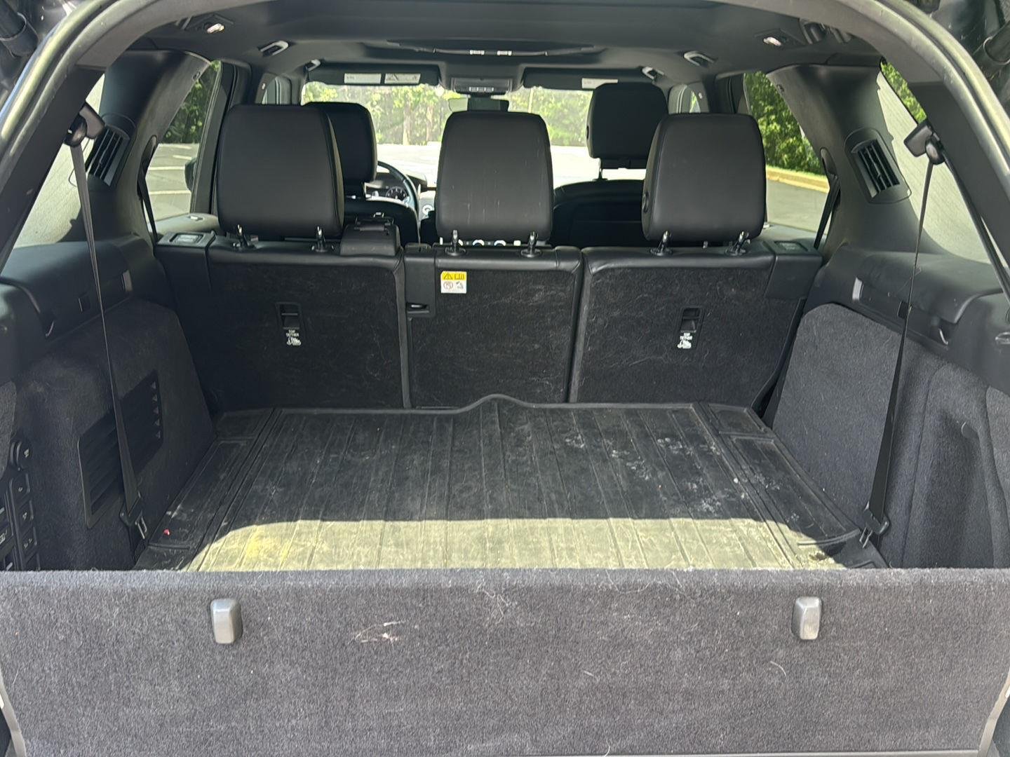 Used 2019 Corris Gray Metallic Land Rover HSE image 10