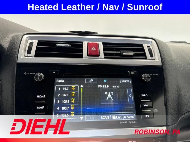 Used 2015 White Subaru 2.5i image 29