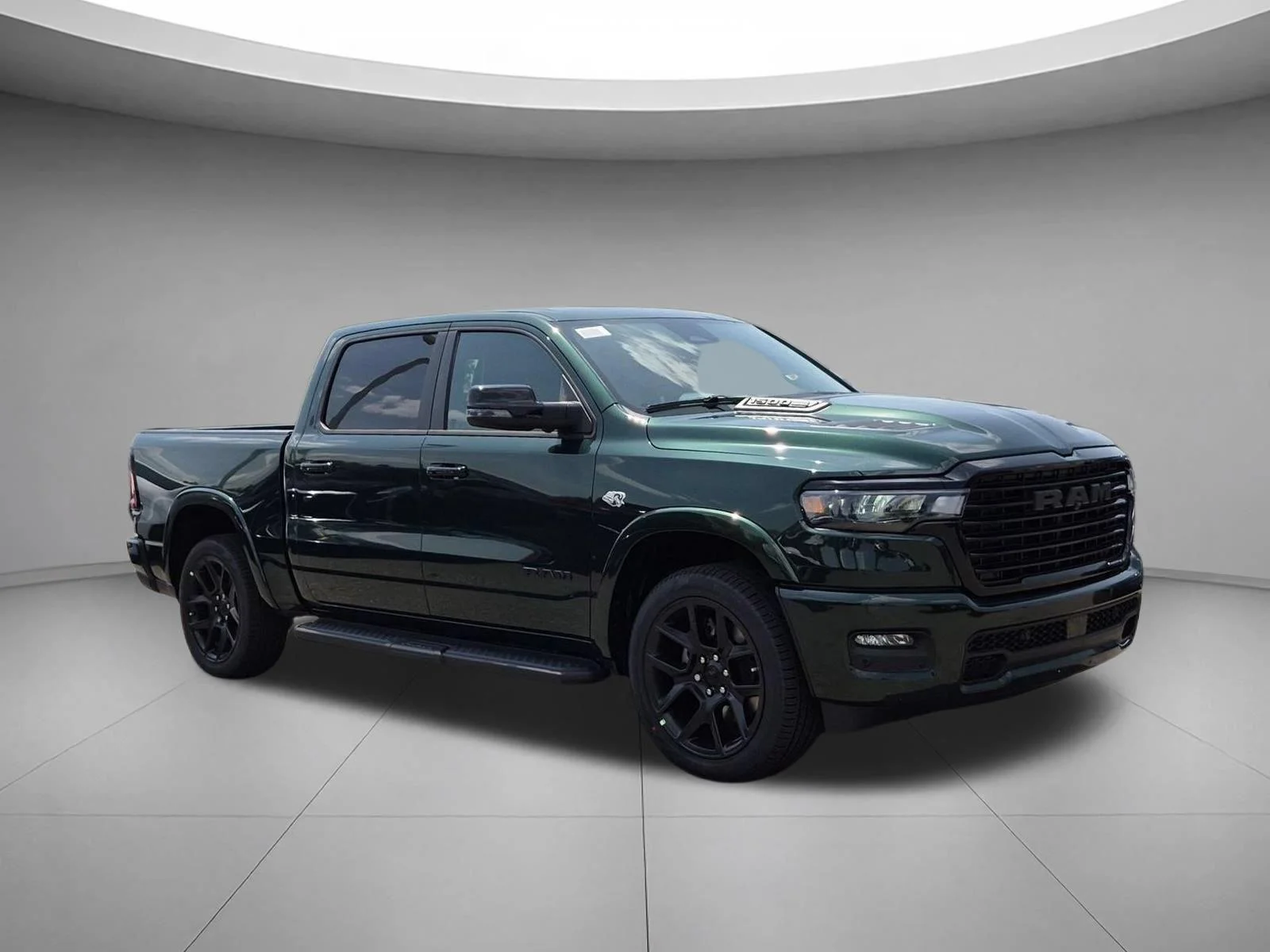 New 2026 Serrano-Green Metallic Exterior Paint RAM Laramie image 7
