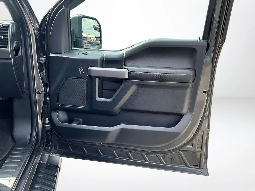 Used 2020 Gray Ford XLT image 25
