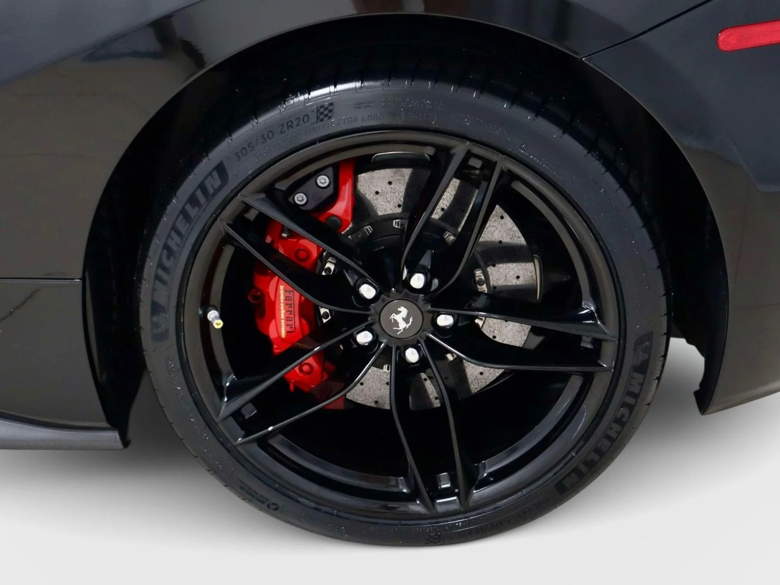 Certified Used 2018 Nero Ferrari  image 9