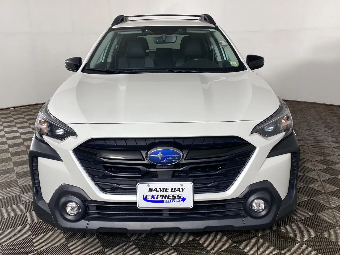 Used 2023 Crystal White Pearl Subaru Onyx Edition image 11
