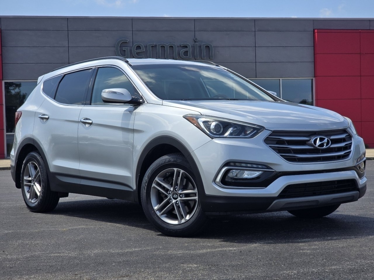 Used 2018 Silver Hyundai  image 2
