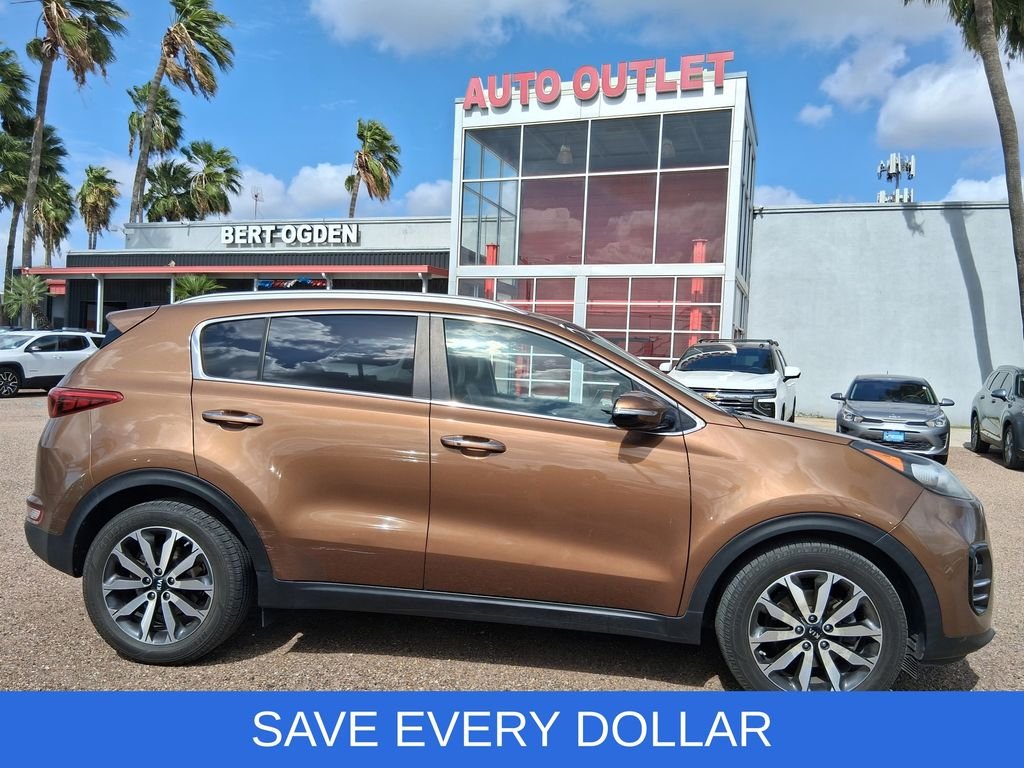Used 2018 Brown Kia EX image 3