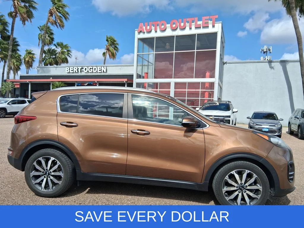 Used 2018 Brown Kia EX image 3