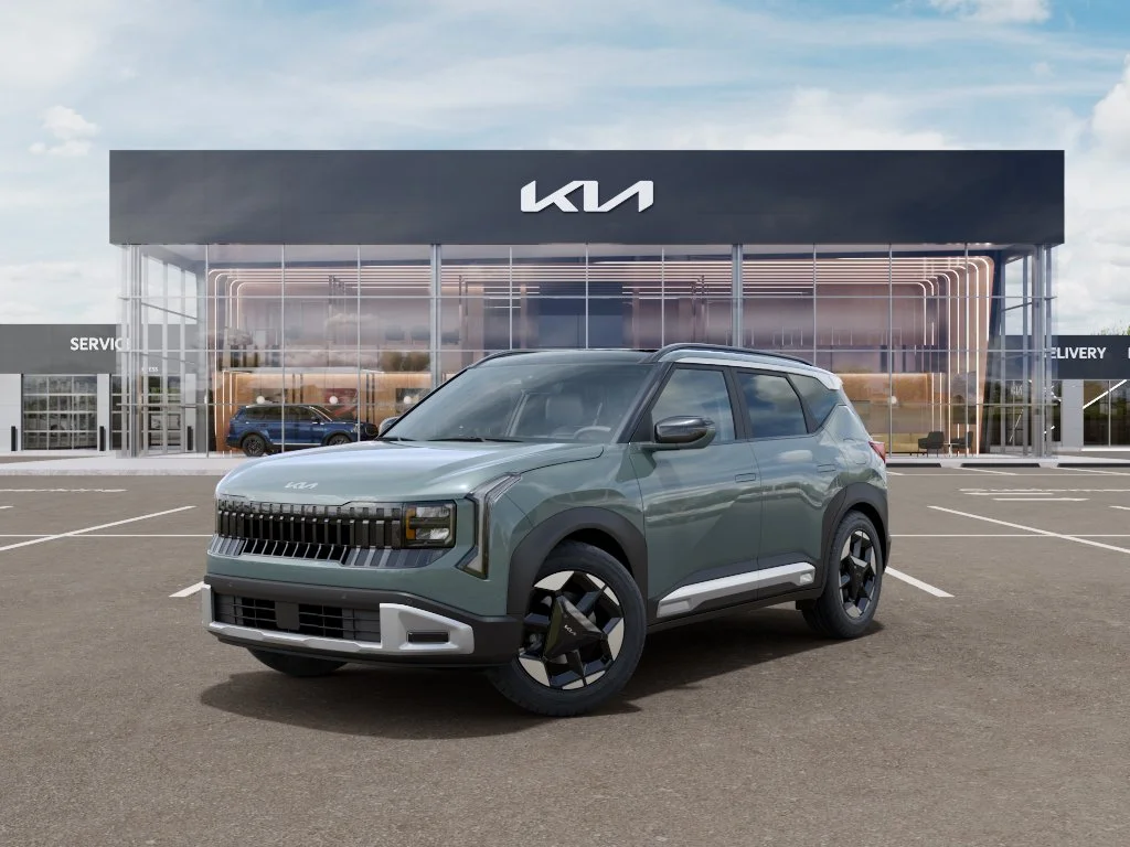 New 2027 Green Kia EX Front-Wheel Drive image 1