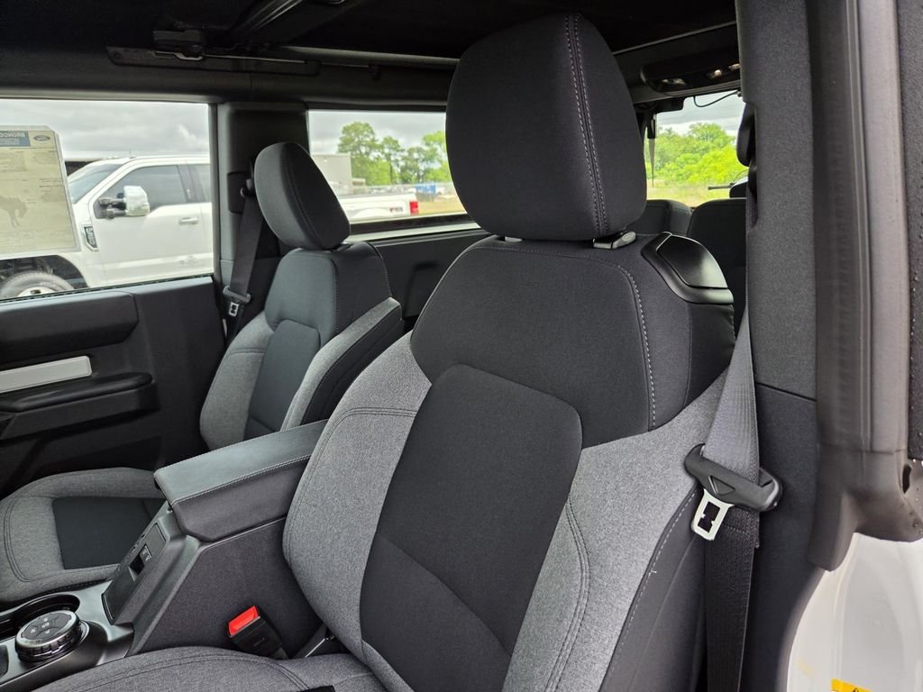 New 2026 Avalanche Gray Ford Base image 14