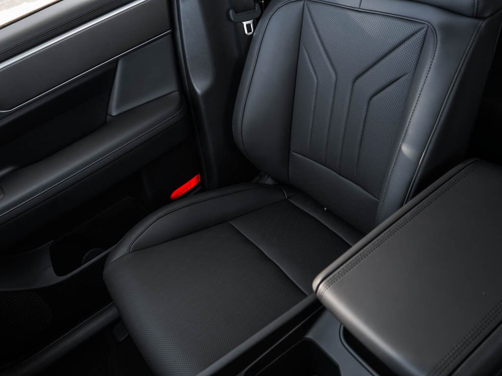 New 2026 Phantom Black Hyundai XRT AWD image 27