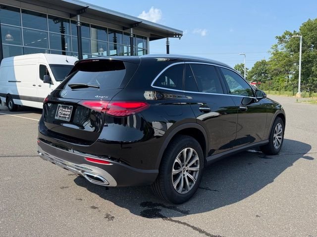 Used 2026 Black Mercedes-Benz GLC 300 image 7