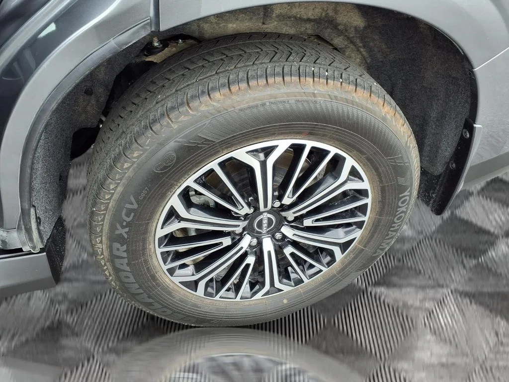 Used 2026 Gray Nissan SL image 26