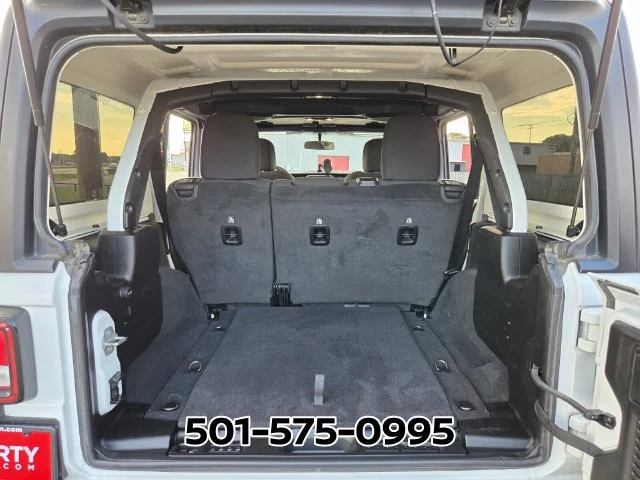Used 2023 White Jeep Sport S image 18