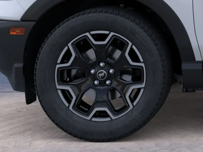 New 2026 Space White Metallic Ford Outer Banks® image 19