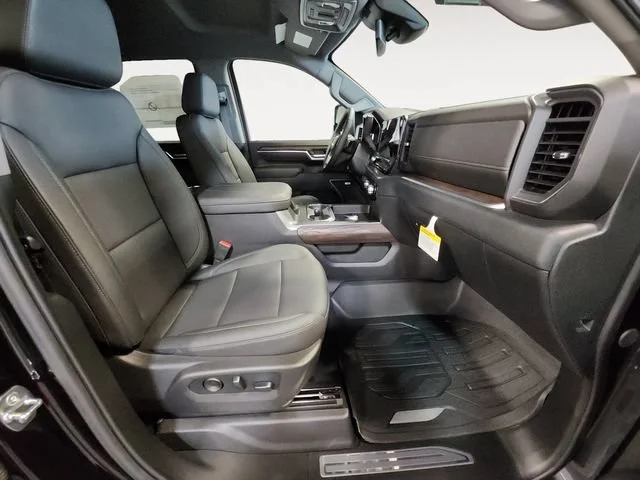 2026 GMC Sierra 2500HD SLT - Photo 15