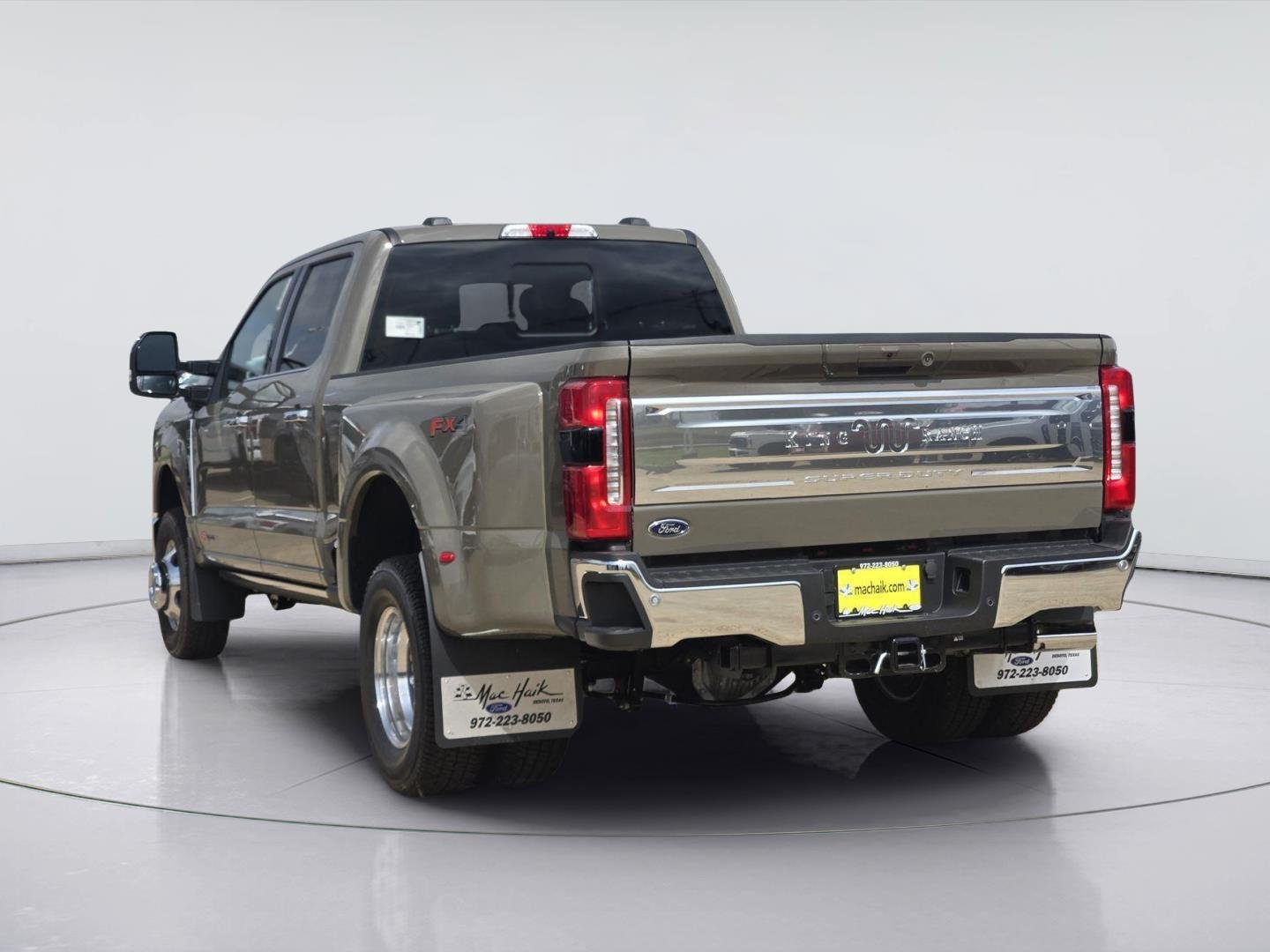 New 2026 Marsh Gray Ford F-350® King Ranch® image 4