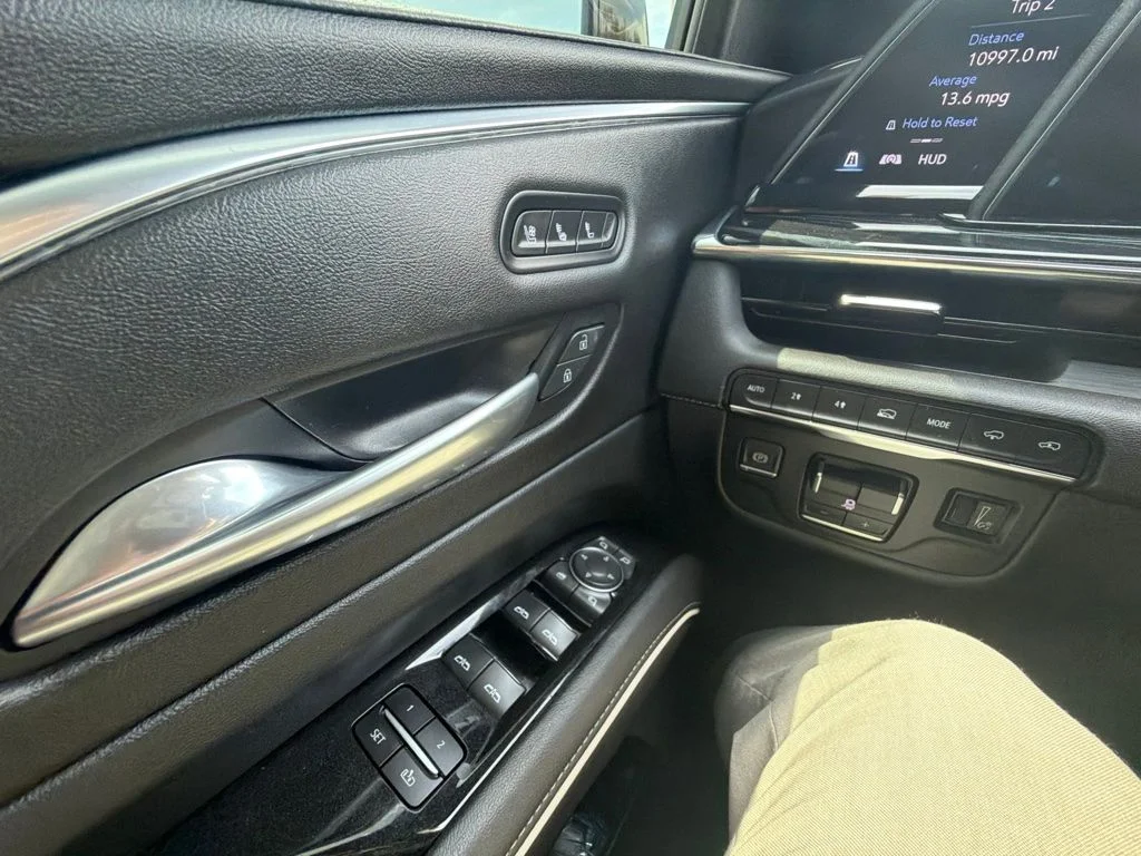 Used 2022 Black Cadillac Sport image 14