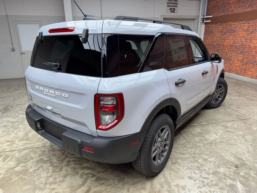 New 2026 Space White Metallic Ford Big Bend® image 4