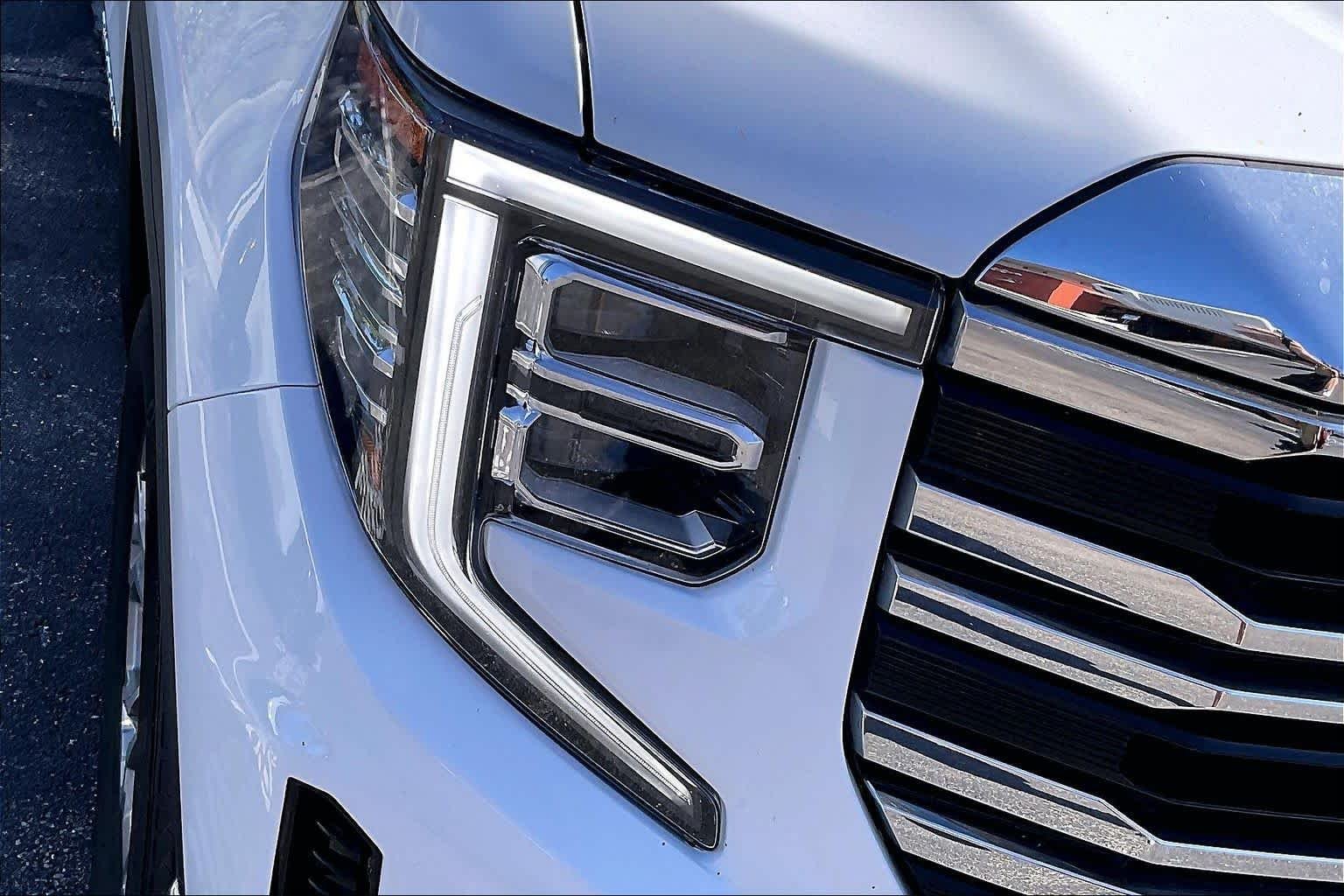 2025 GMC Sierra 1500 SLT - Photo 27