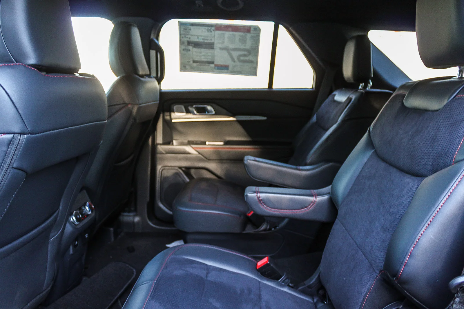 New 2026 Agate Black Metallic Ford ST image 20