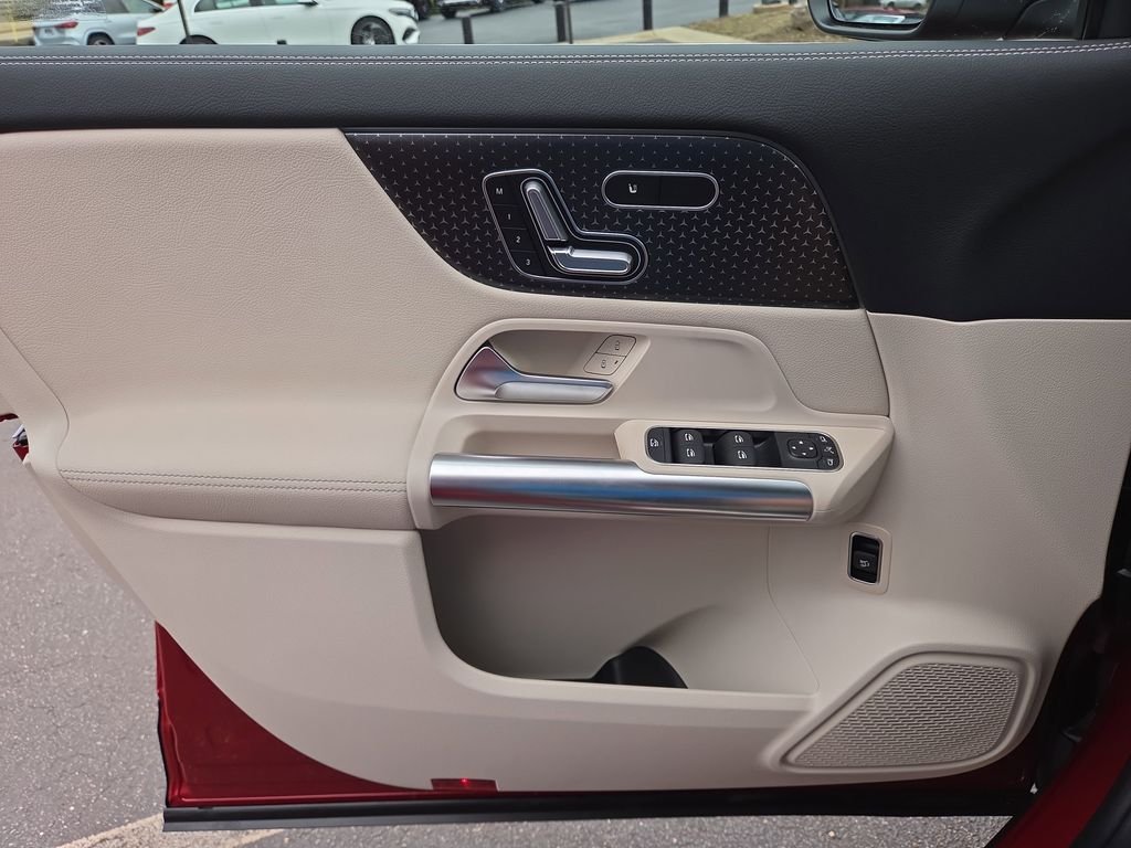 Certified Used 2026 Red Mercedes-Benz GLA 250 image 21
