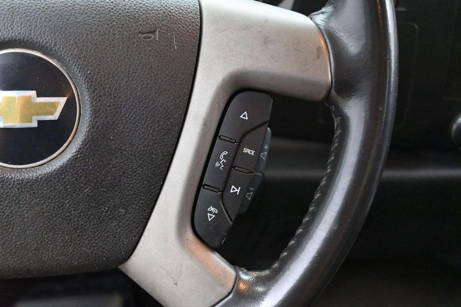 Used 2011 Blue Granite Metallic Chevrolet LT image 15