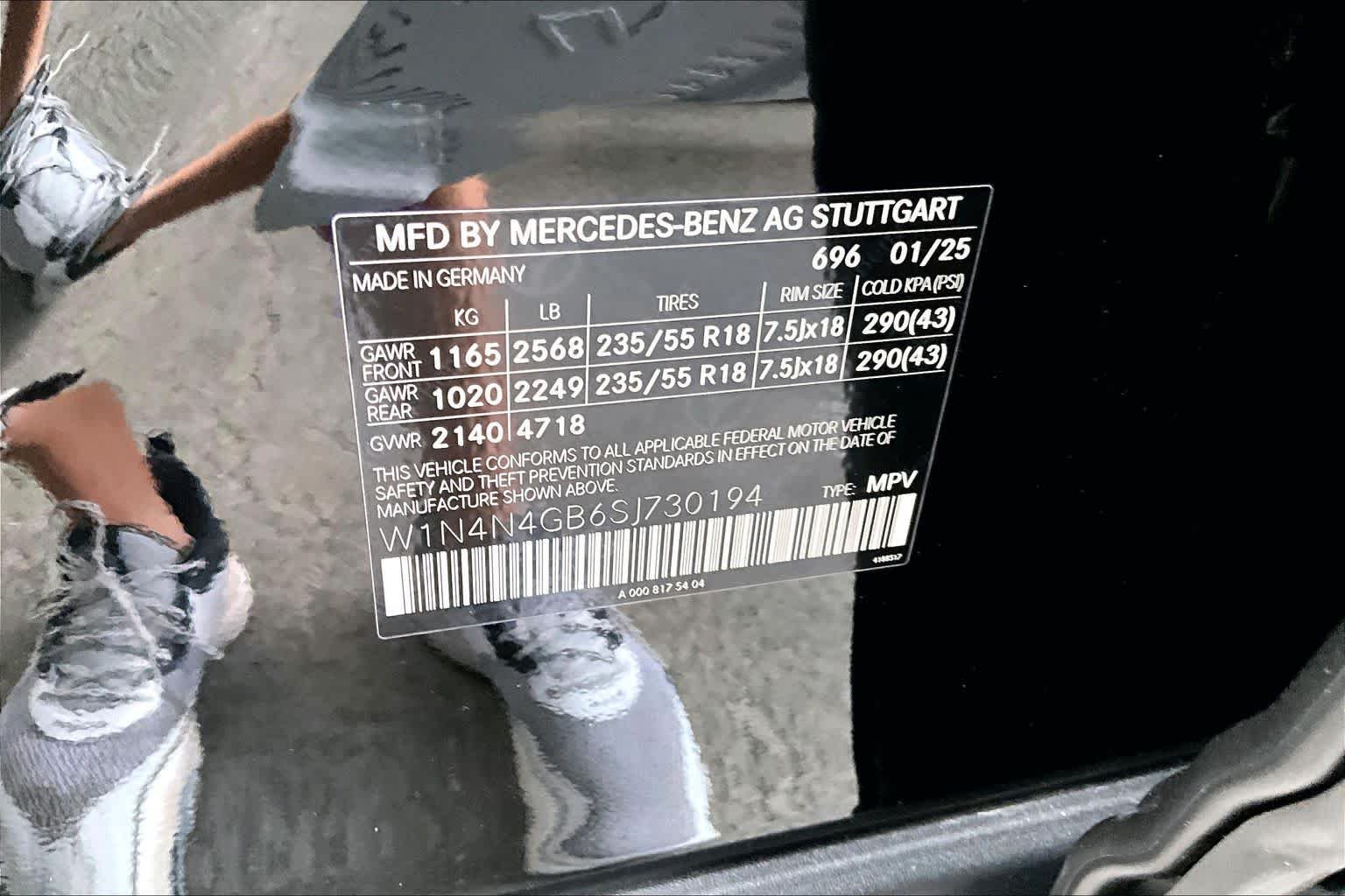 Certified Used 2025 Night Black Mercedes-Benz GLA 250 image 38