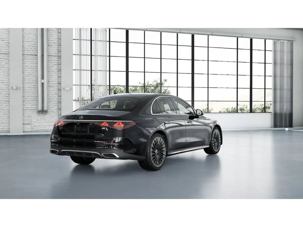 New 2027 Black Mercedes-Benz E 350 image 22