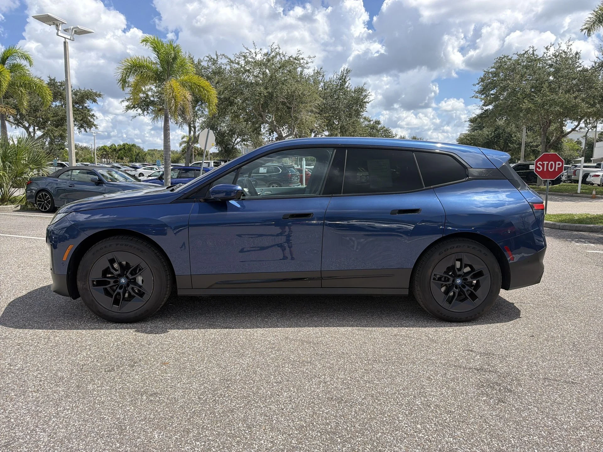Certified Used 2023 Blue BMW xDrive50 image 4
