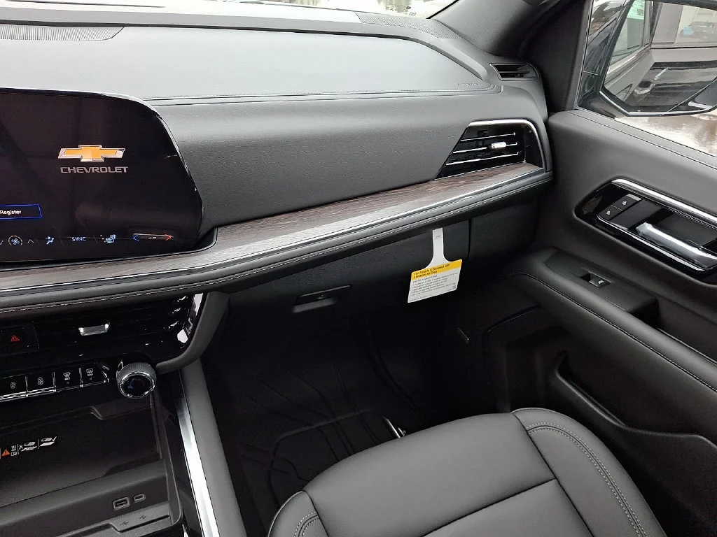 New 2026 Black Chevrolet Z71 image 12