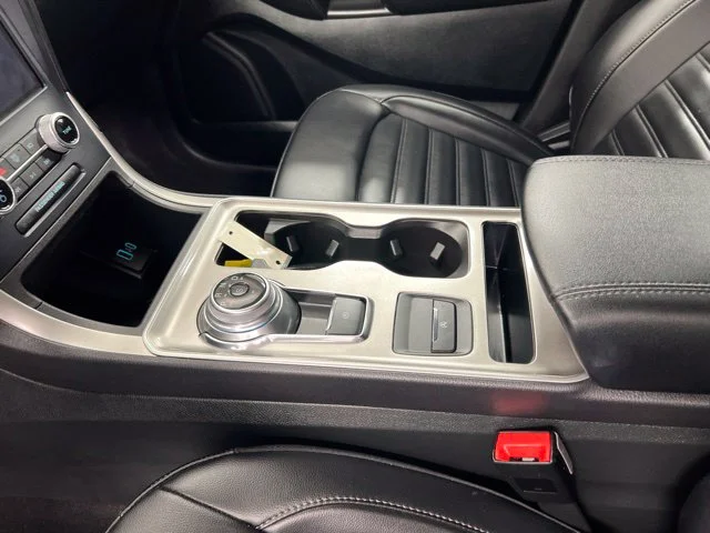 Used 2023 White Ford SEL image 15