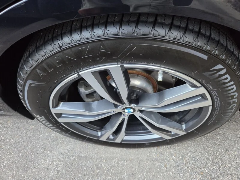 Used 2019 Carbon Black Metallic BMW XDRIVE40I image 3