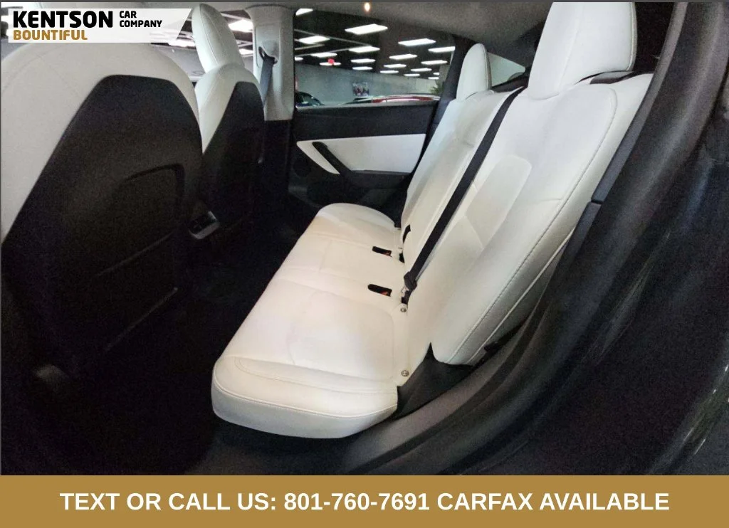 Used 2022 Gray Tesla Performance image 6