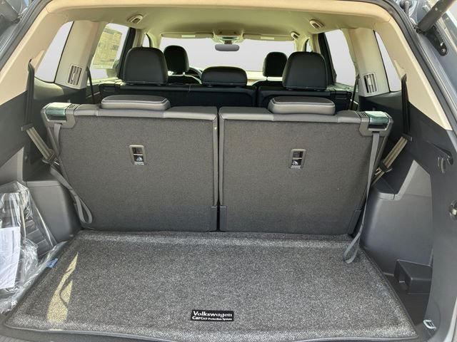 New 2026 Pure Gray Volkswagen SE w/Technology image 19