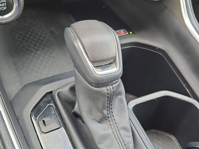 Used 2024 Midnight Black Metallic Toyota XLE image 28