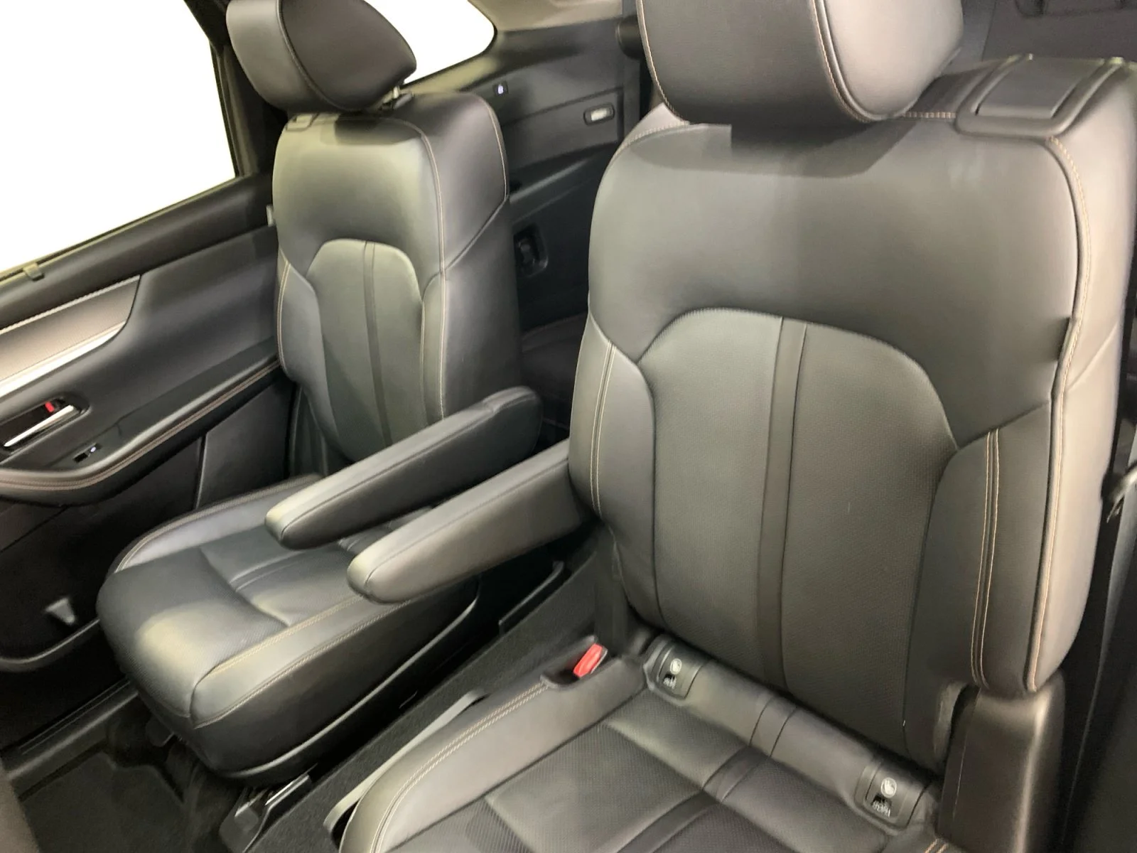 Certified Used 2024 Blue Mazda GT image 16
