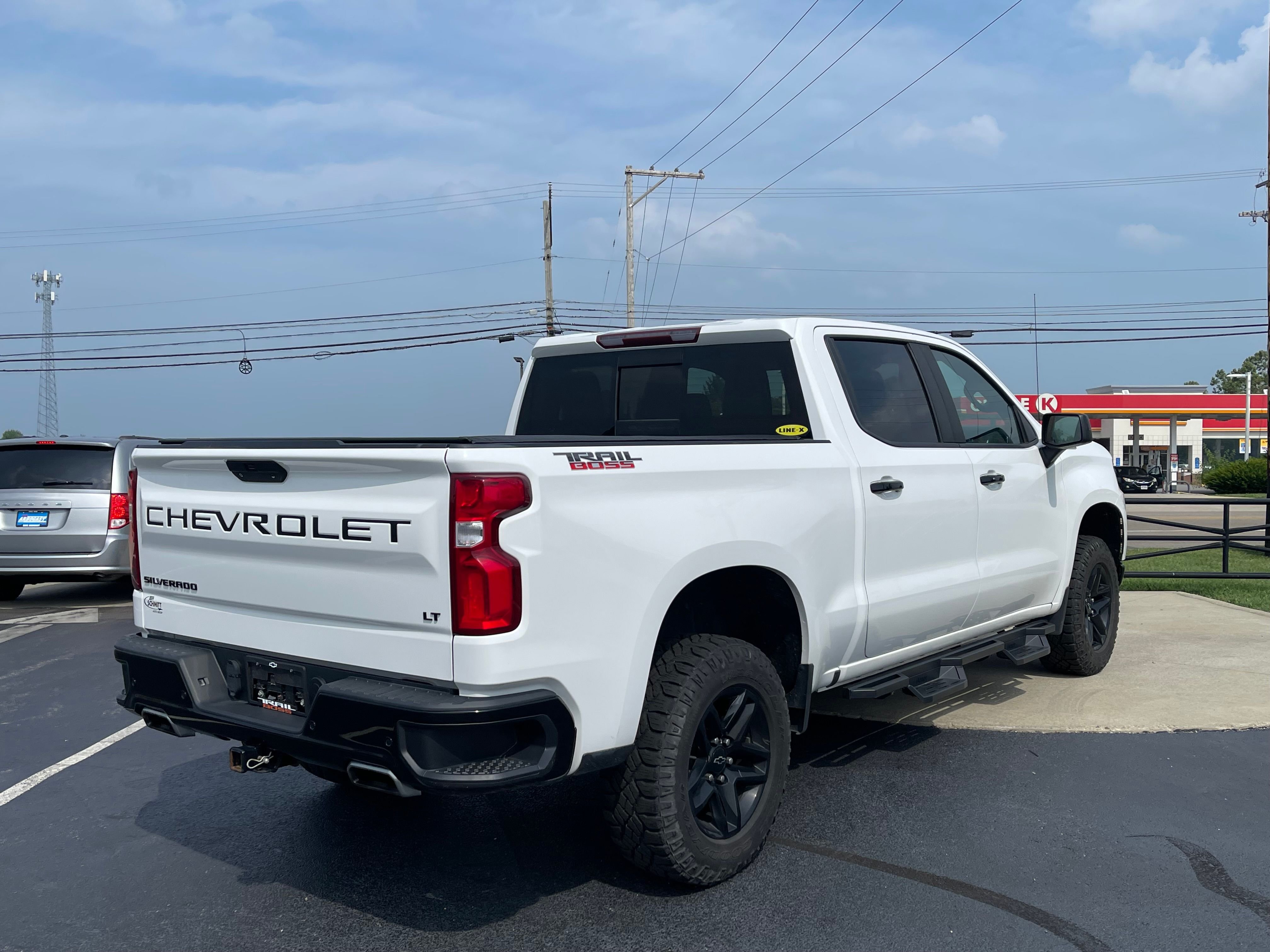 Used 2021 Summit White Chevrolet LT Trail Boss image 6