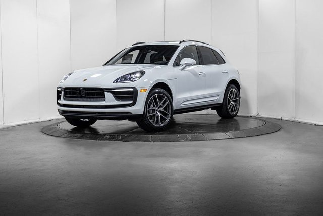 2025 Porsche Macan 