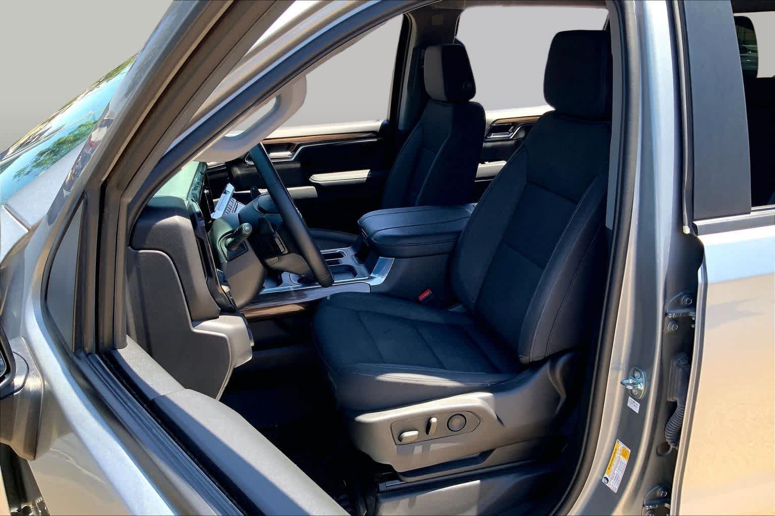 Used 2023 Sterling Gray Metallic Chevrolet LT Trail Boss image 7