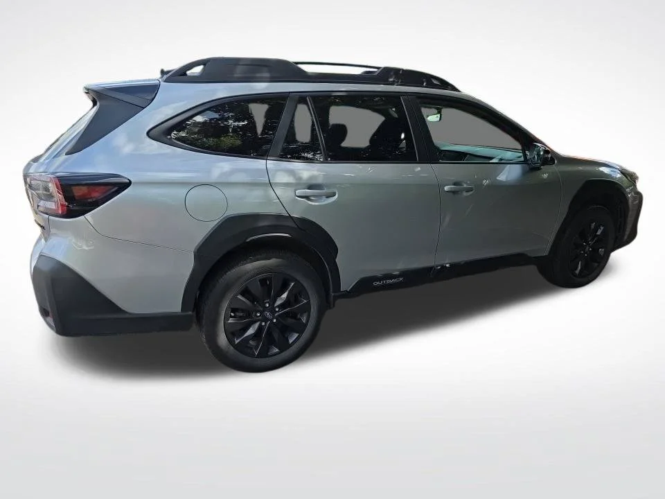 Used 2024 Silver Subaru Onyx Edition image 2