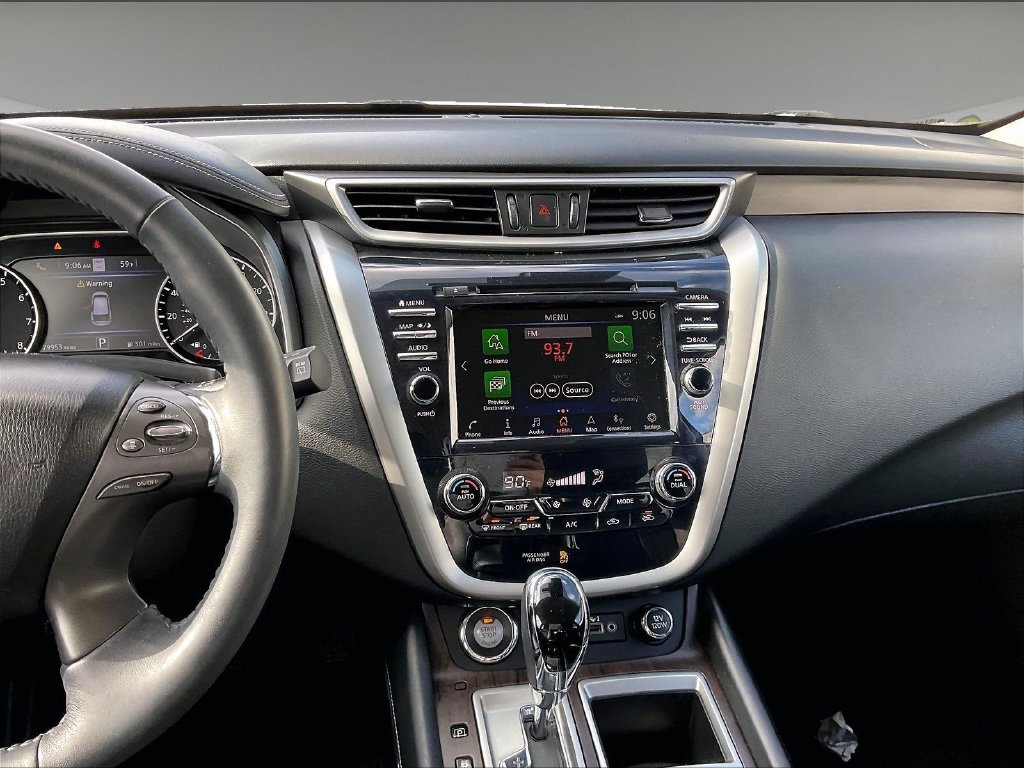 Used 2020 Pearl White Tricoat Nissan Platinum image 18