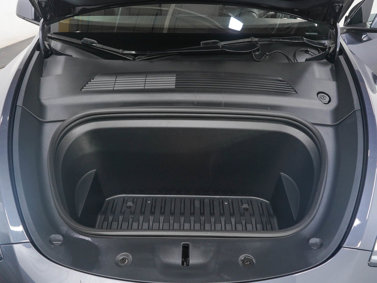 Used 2021 Gray Tesla Long Range image 31