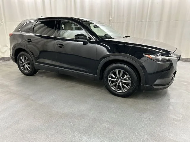 2023 Mazda CX-9 Touring AWD's photo