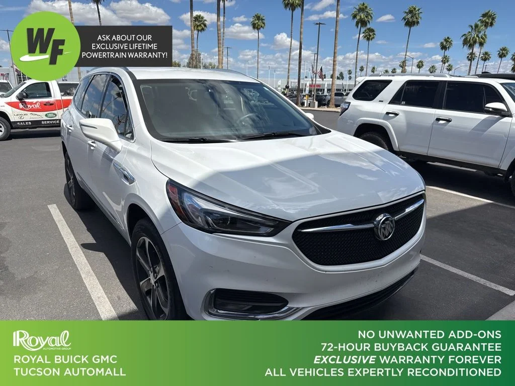 2020 Buick Enclave Essence's photo